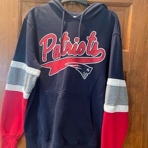 STARTER Patriots Navy and Red Hoodie